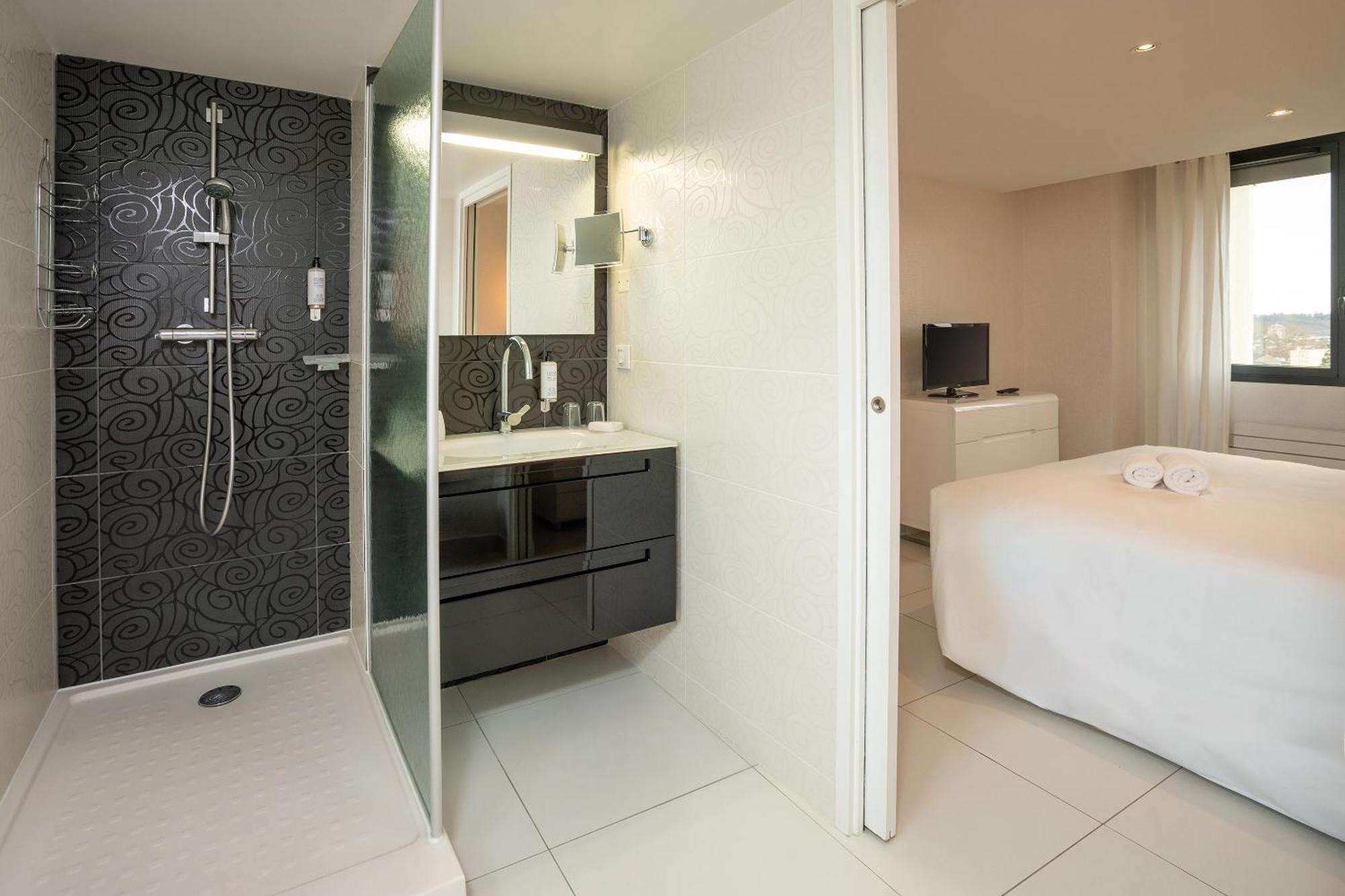 Best Western Hotel Le Quercy Brive-la-Gaillarde Exteriör bild