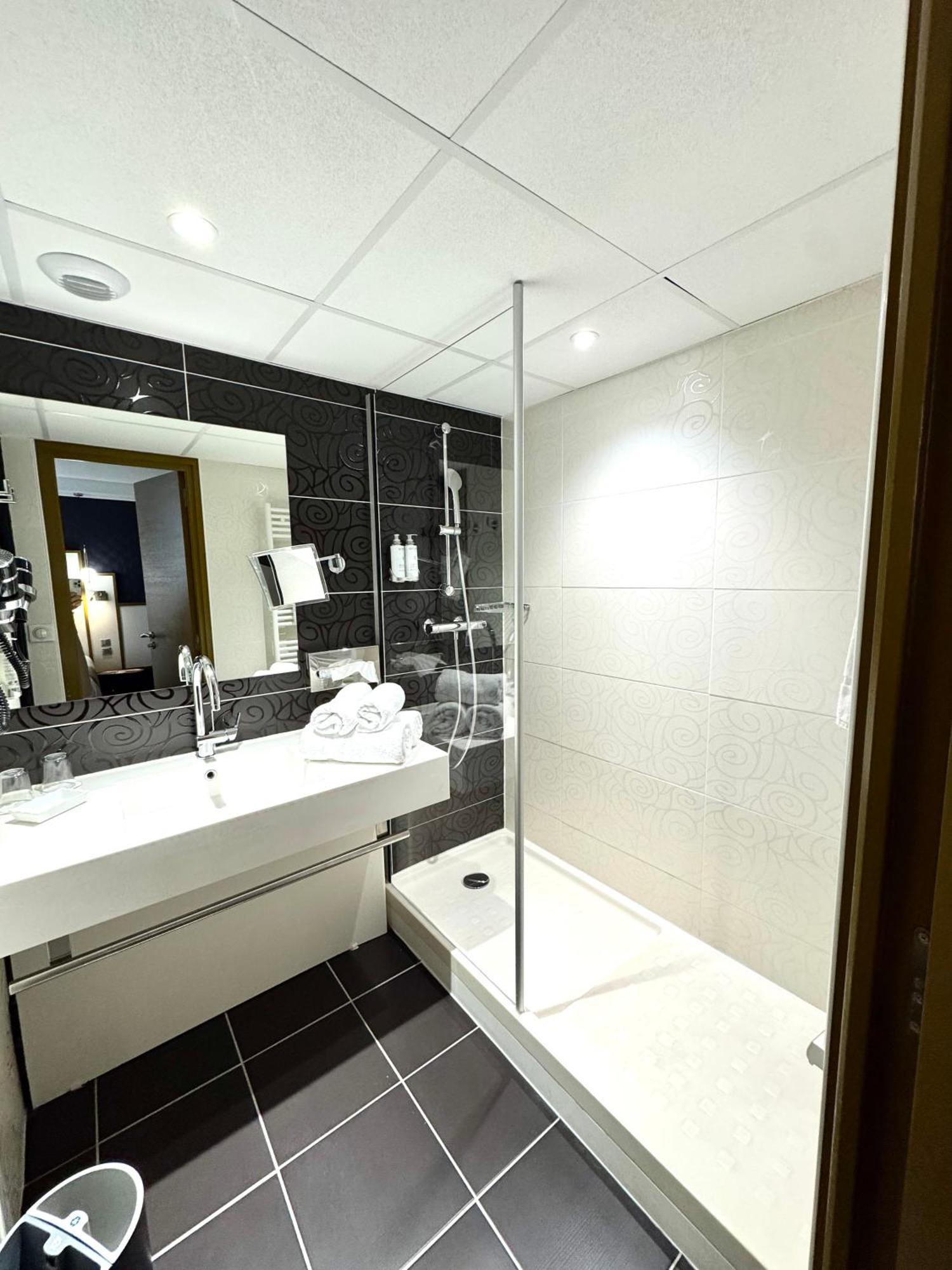 Best Western Hotel Le Quercy Brive-la-Gaillarde Exteriör bild